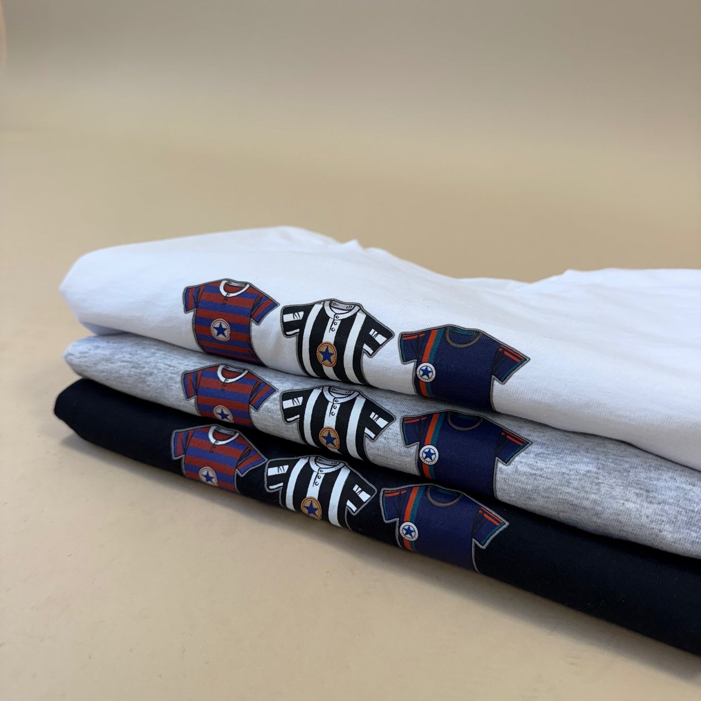 Newcastle Classic Football Shirts T-Shirt in White